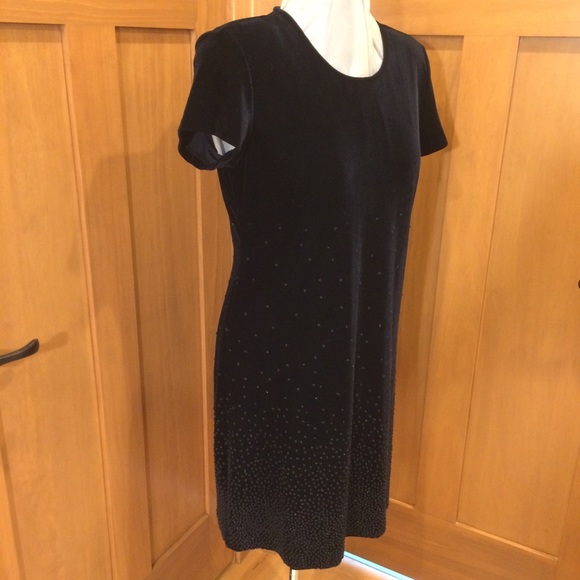 Black Knit Velvet Dress w Beading on Lower Half - Picture 9 of 12